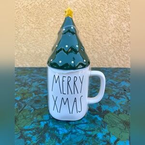 New! Rae Dunn Merry Xmas Mug with Christmas Tree Topper Rare!